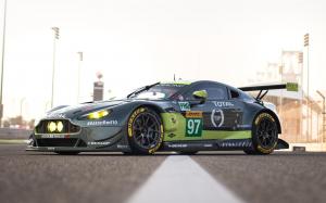 Aston Martin V8 Vantage GTE 2016 года
